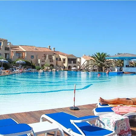 8 Presidential Holiday home Punta de su Torrione